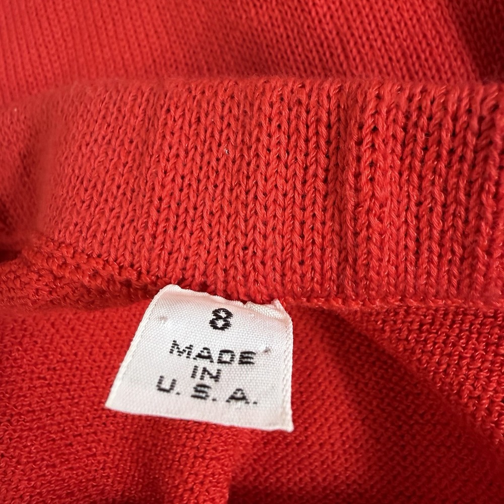 Vintage St. John By Marie Gray Knit Swaer & Skirt Red W/ Gold Accessories Size 8 - Picture 9 of 14
